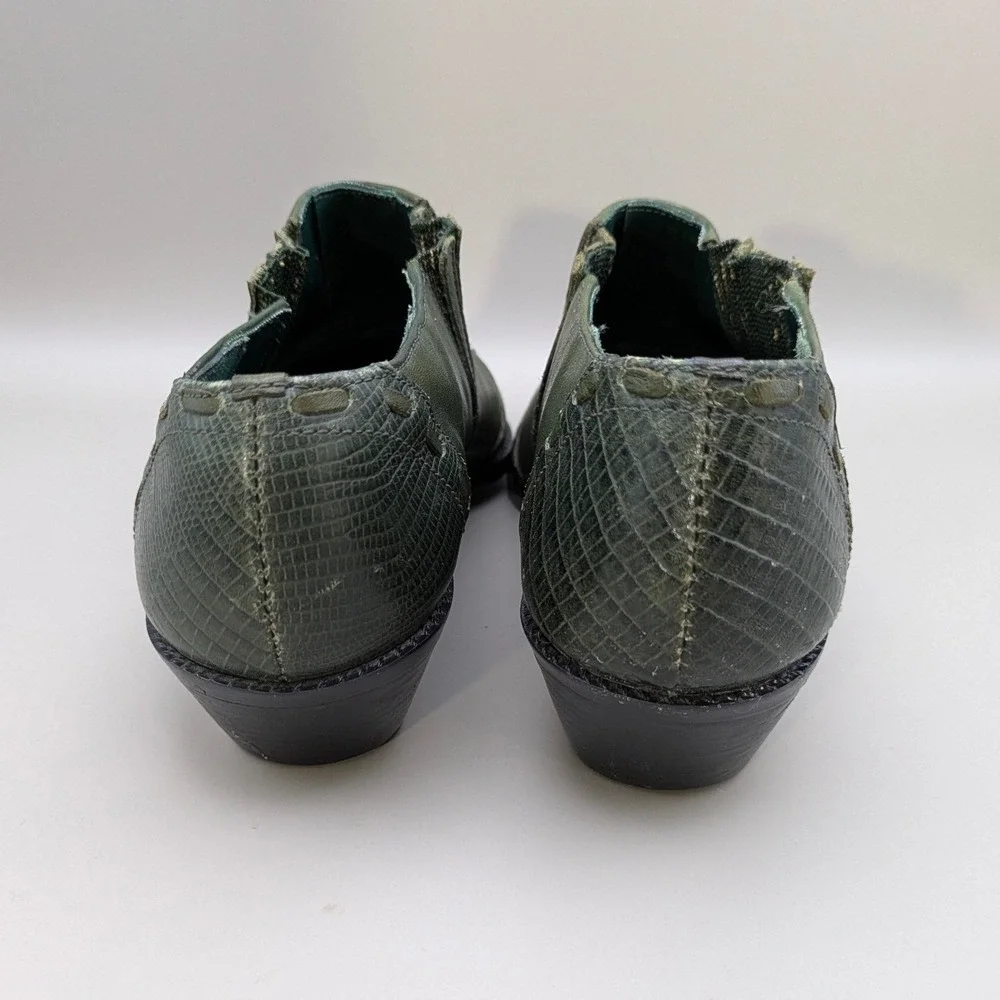 Vintage Nine West Sage Green Leather Lizard Print Western Booties Size 6.5
